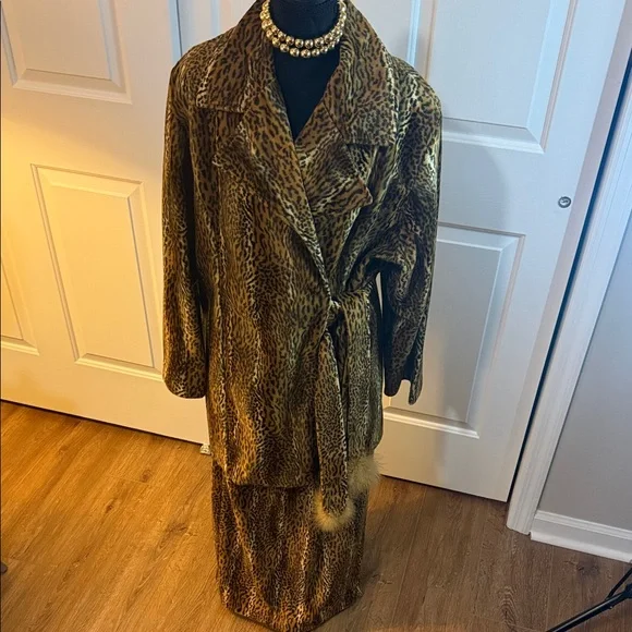 Leopard Print Hosanna Design Women's 2 Piece Skirt Suit Sz 2X - Picture 1 of 10